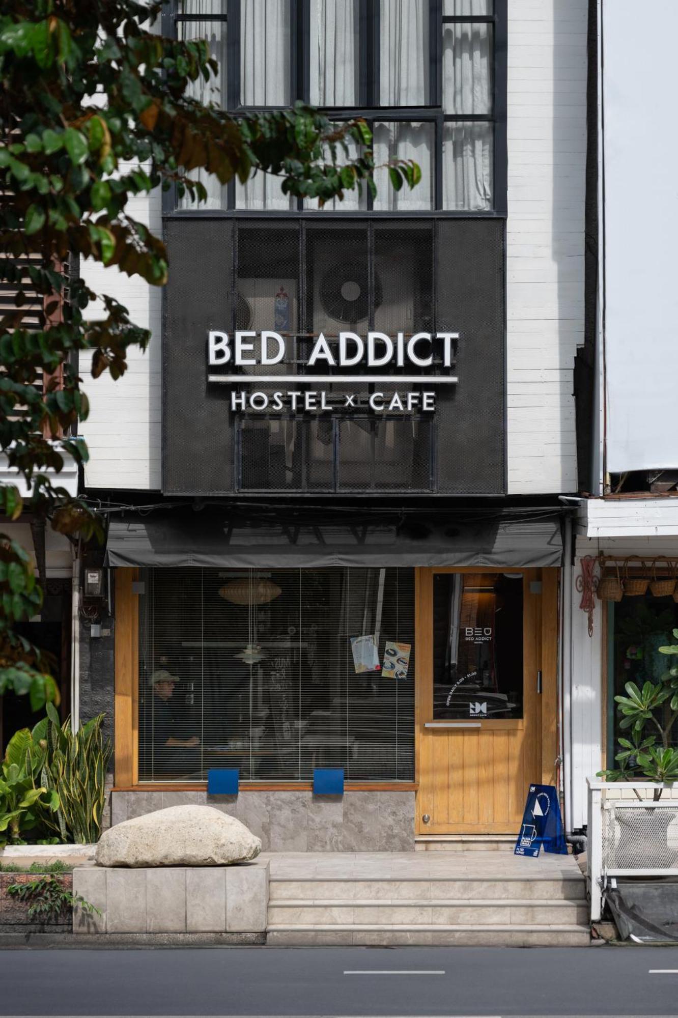 Bed Addict Hostel Чиангмай Екстериор снимка