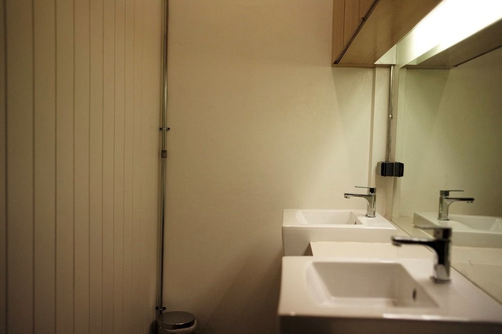 Bed Addict Hostel Чиангмай Екстериор снимка